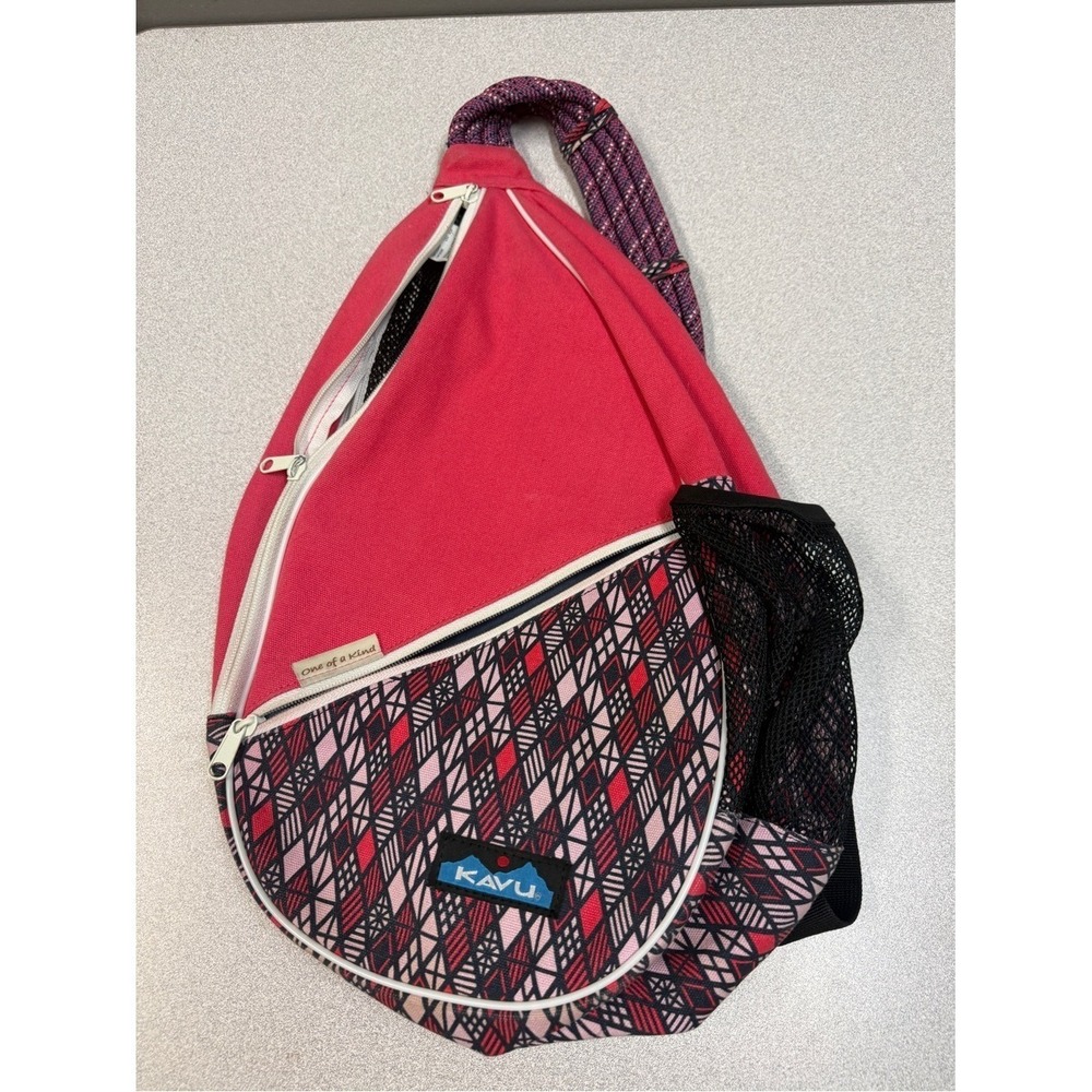 KAVU Rope Bag Pink Black Geometric One of a Kind Cotton Sling Backpack